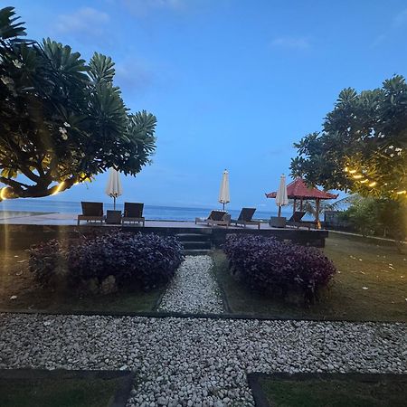 Cave Beach Bungalow Semaya Eksteriør bilde